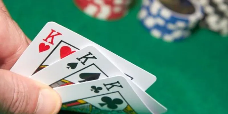 Tổng quan một số thông tin quan trọng về tựa game bài ba cây